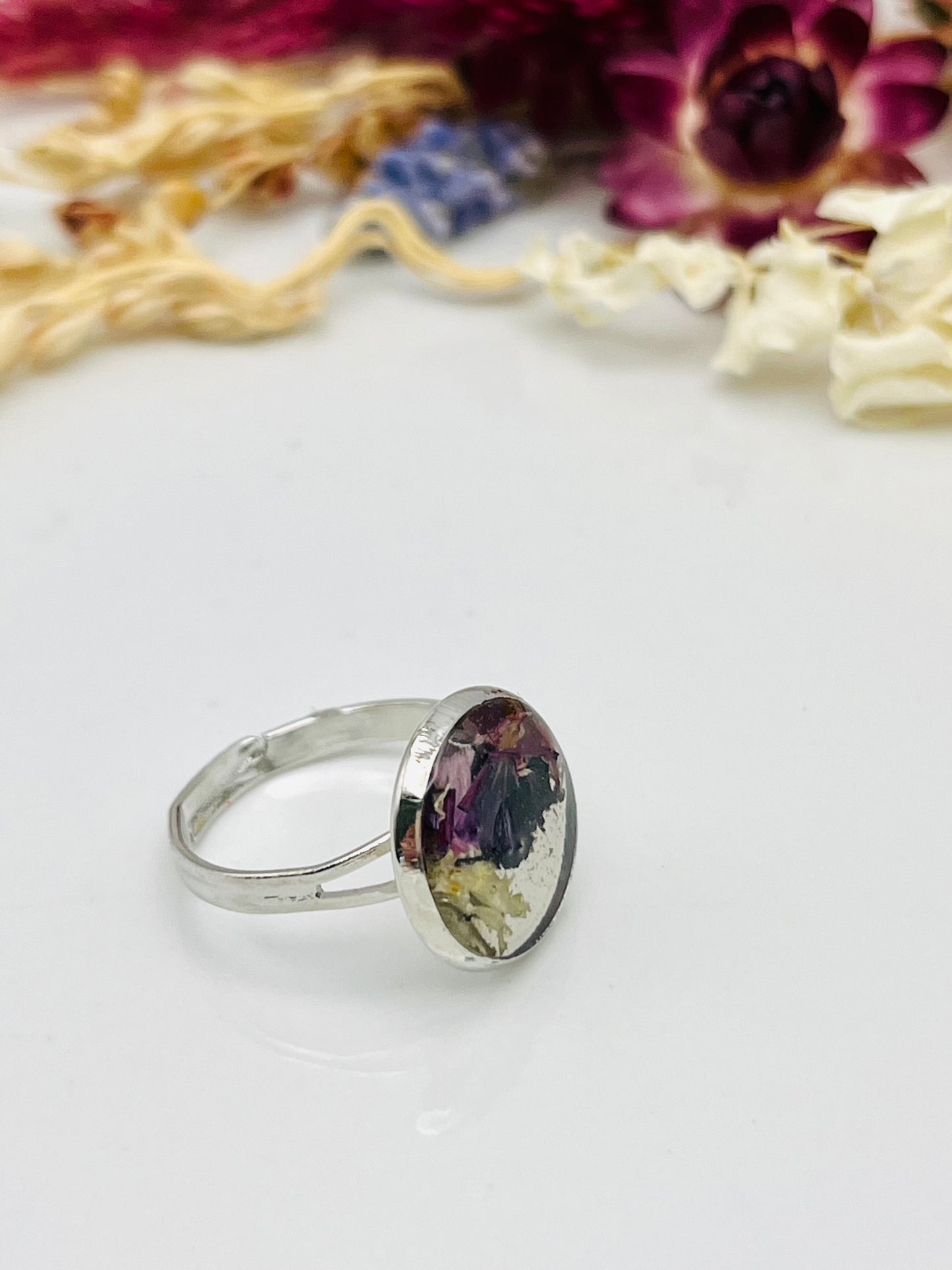 White Hydrangea & Purple Status Ring